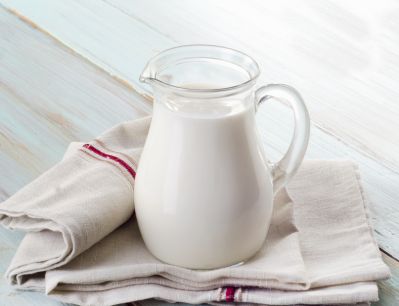Объём реализации молока в сельхозорганизациях вырос на 4,9%